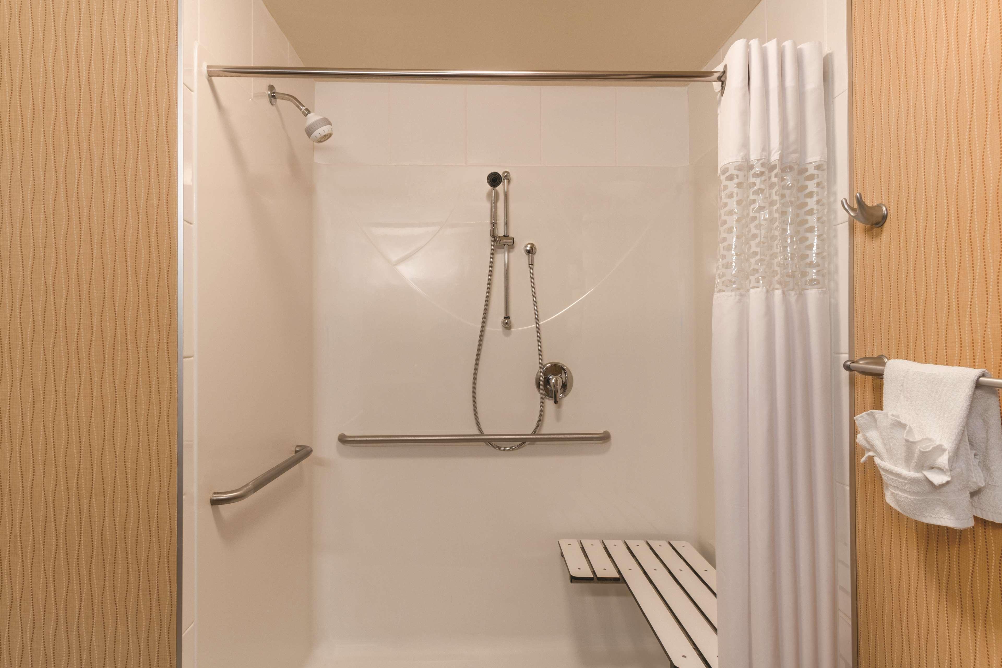Hampton Inn By Hilton Edmonton South Kültér fotó